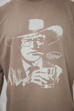 Camiseta oversized - Echoes of power