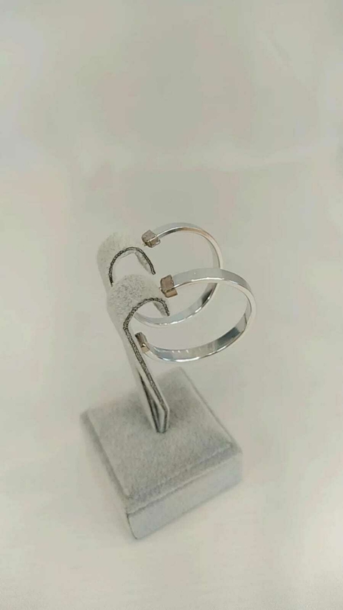 Argola Quadrada de Alumínio Anodizado