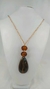 Colar Longo de Cristal com Pingente Gota de Resina