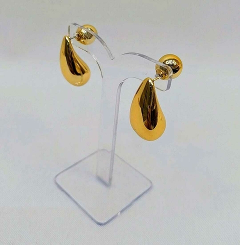Brinco Dourado Gota com Tarracha de Bolinha - comprar online