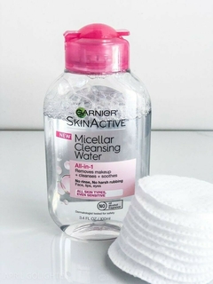 Agua Micelar todo en 1 Garnier SkinActive Formato viaje.