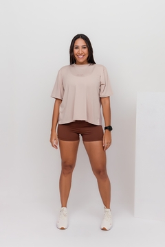 Camisa Iracema Bege na internet