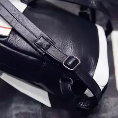 Mochila de Eco Cuero Sakura Card Captor en internet