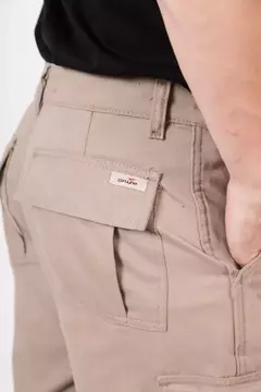 Imagen de PANTALON CARGO BEIGE - BRAVO
