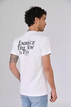REMERTA MANGA CORTA TUNES BLANCO - BRAVO en internet