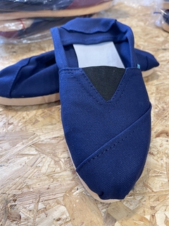 Alpargatas Combinadas. Blanco con bordó - Alpaca indumentaria