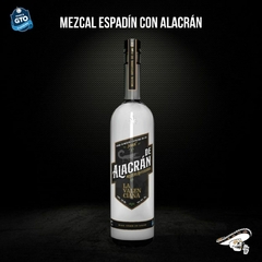 Mezcal Espadín con Alacrán