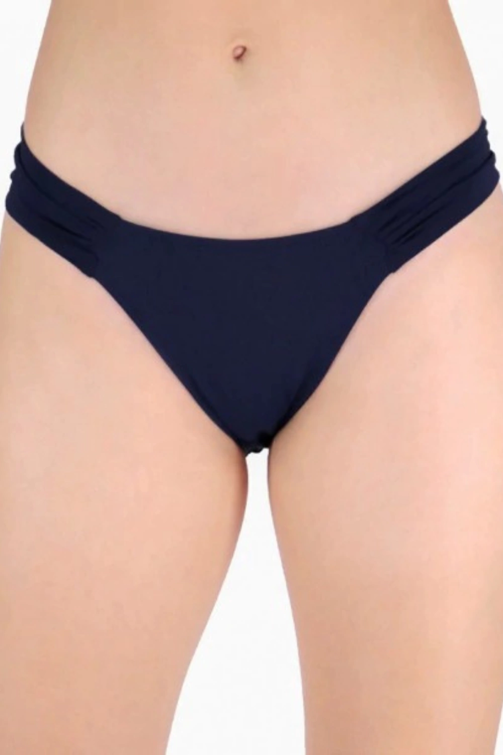 Calcinha Tanga Lateral Média e Bumbum Médio