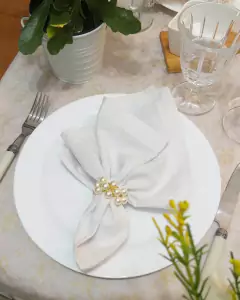 Trilho em tecido algodão, importado.