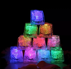 Hielos con Luz Led Reutilizables X12