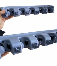 Soporte organizador para escobas en internet