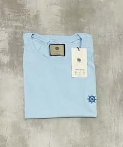 Camiseta LCC Básica Azul Claro