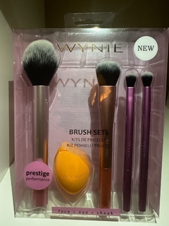 SET DE BROCHAS INSPIRADAS EN TECHNIC