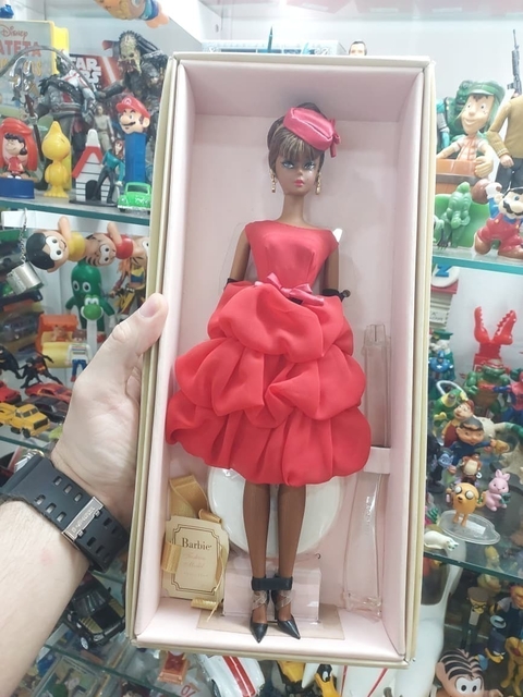 Barbie Collector Gold Label Silkstone