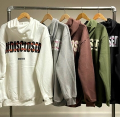 Buzo Undisclosed en internet