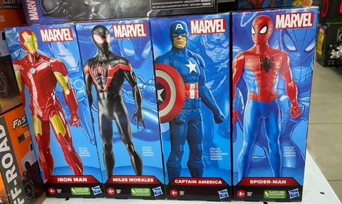 BONECOS MARVEL HASBRO