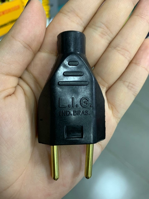 PINO MACHO 2P 10A PRETO