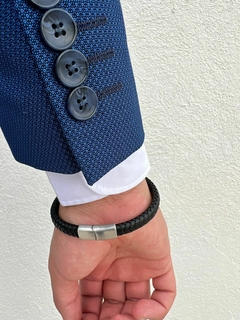 PULSERA TEJIDA NEGRO MATE - comprar en línea