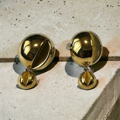 Huggie Double Ball Drop. - comprar en línea