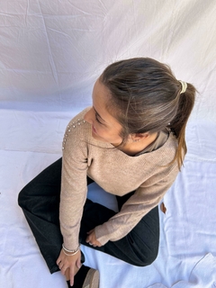 Sweater Letonia en internet