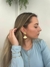 BRINCO GRANDE DE CONCHA DUPLO ORGÂNICO ONDULADO FOLHEADO A OURO 18K E PRATA 925 - comprar online