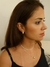 BRINCO DE ARGOLINHA CRAVEJADO DE ZIRCONIA LINNA FOLHEADO A OURO 18K E PRATA 925 - MAJU Folheados
