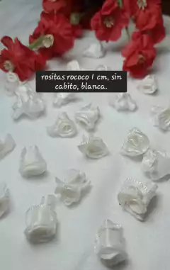 RO- Rositas rococo sin cabito. negra, balnca y rosa.