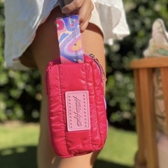 NECESER DOLLY PUFFER AZUL en internet