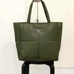 BOLSO PUFFER VERDE en internet