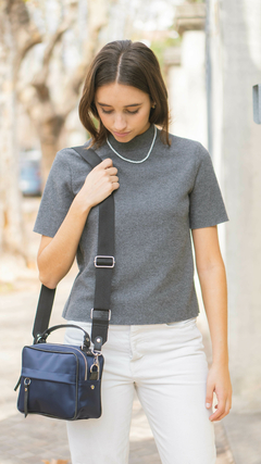 BANDOLERA ROMA IMPERMEABLE NEGRA - comprar online