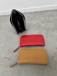 BILLETERA ORLANDO CUERO ROJO en internet