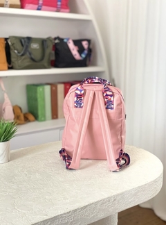 MOCHILA PILAR IMPERMEABLE ROSADA en internet