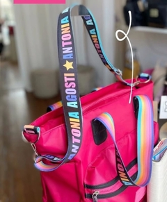BOLSO MYRIAM IMPERMEABLE FUCSIA en internet
