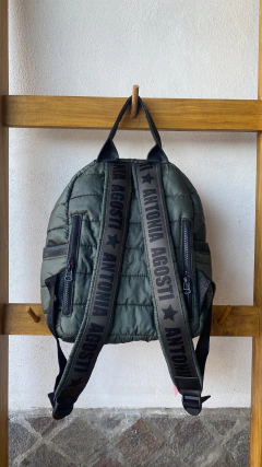 MOCHILA LARA PUFFER VERDE en internet