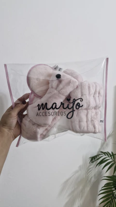 SET SKINCARE BRISA CON VINCHA MOÑO ROSA - Marijo
