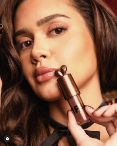 LIP BUNNY - Franciny Ehlke - comprar online