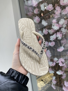 CHINELO LANÇA PERFUME na internet