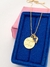 COLAR DOURADO MEDALHA SEJA FORTE E CORAJOSA COM CORAÇÃO CRISTAL na internet