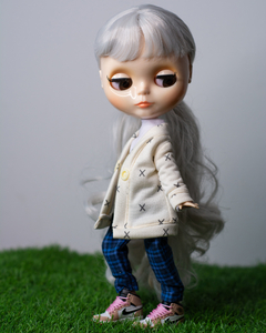 Bomber Jacket - (cópia)Cardigan de Moleton Bege - Dulce Tyler Dolls & Studio