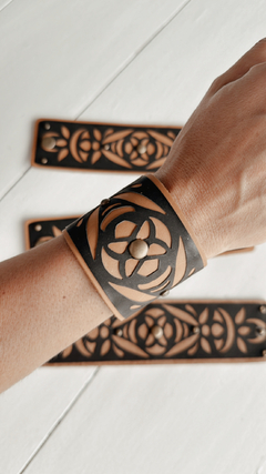 Brazalete -Calado-