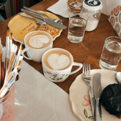 18/5 CERÁMICA Y CAFÉ BELGRANO DECORARTE - Abracadabra Cerámica
