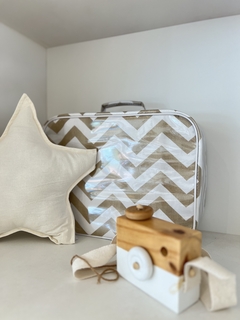 Valija plastificada chevron beige