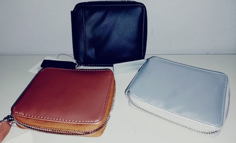 BILLETERA MEDIANA CON CIERRE