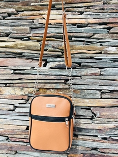 Cartera Portacelular Cadena - VLV MODA URBANA