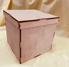 Caja de Fibrofacil cuadrada 20X20X20