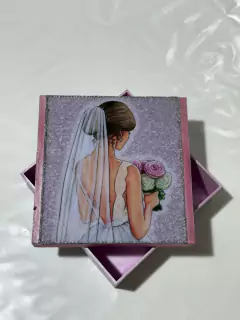 Caja decorativa Novia 20X20X7 - comprar online