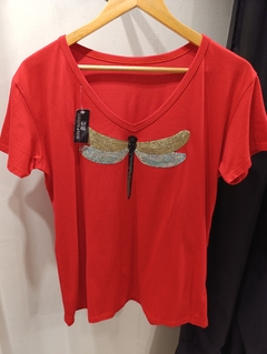 Remera mariposa