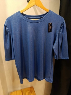 Remera manga y brillo