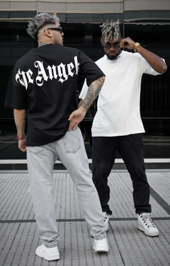 REMERA OVER THE ANGELS en internet