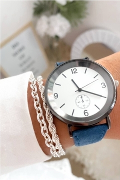 Reloj A Felpa - (copia)